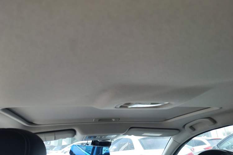 Used Nissan Tiida 2016 1.6L CVT Smart Drive Edition Headliner