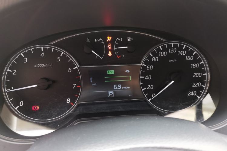 Used Nissan Tiida 2016 1.6L CVT Cool Dynamic Edition Instrument Cluster
