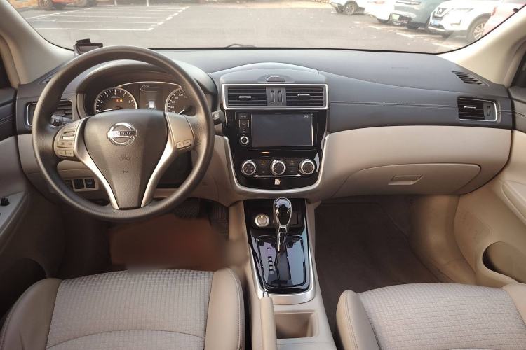Used Nissan Tiida 2016 1.6L CVT Smart Drive Edition Interior 1