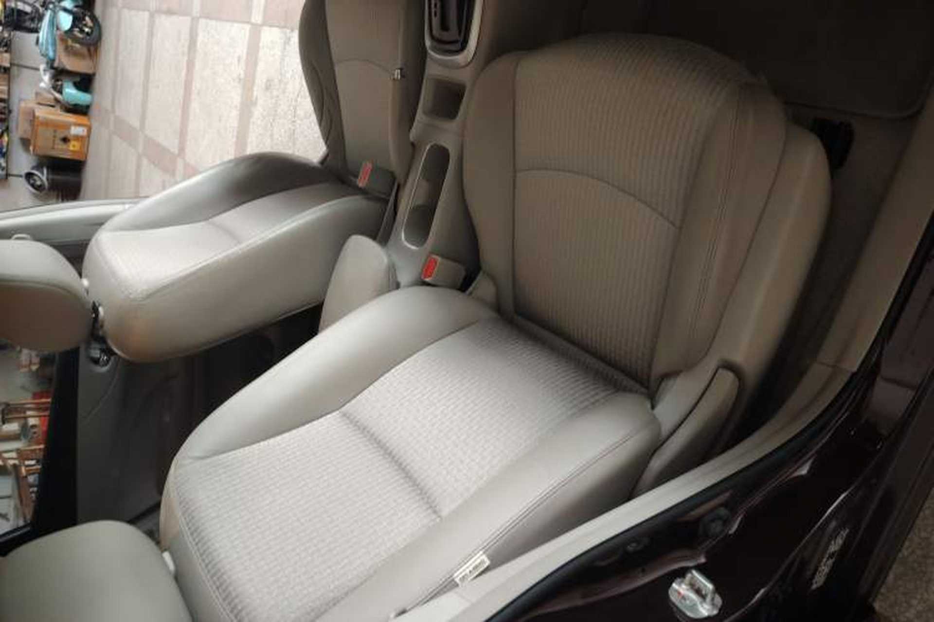 Used Nissan Tiida 2016 1.6L CVT Smart Drive Edition Right Front Seat