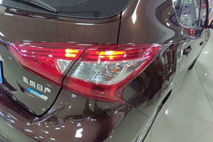 Used Nissan Tiida 2016 1.6L CVT Cool Dynamic Edition Right Rear Taillight