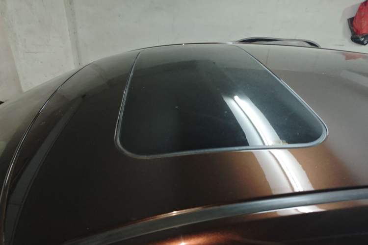 Used Nissan Tiida 2016 1.6L CVT Smart Drive Edition Roof