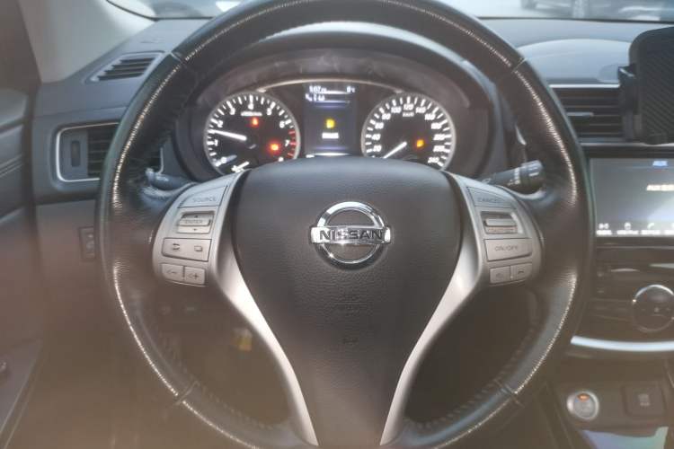 Used Nissan Tiida 2016 1.6L CVT ZhiZun Edition Steering Wheel