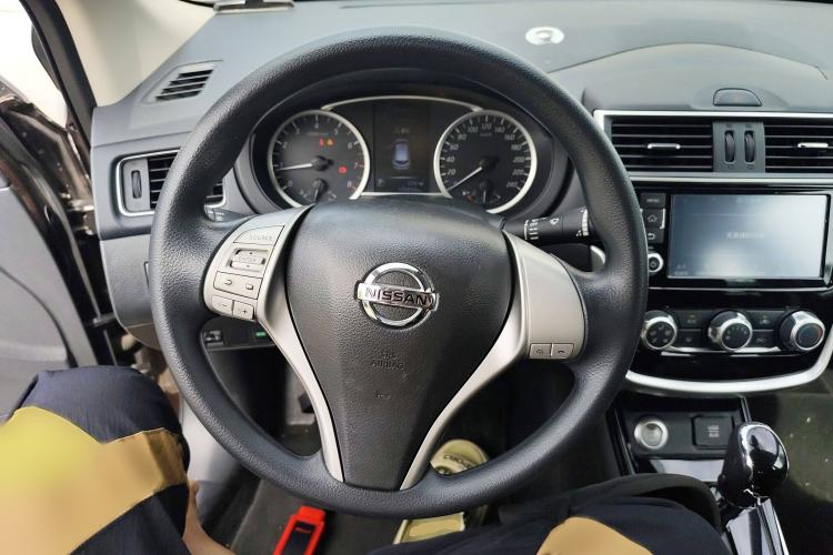 Used Nissan Tiida 2016 1.6L CVT Smart Drive Edition Steering Wheel