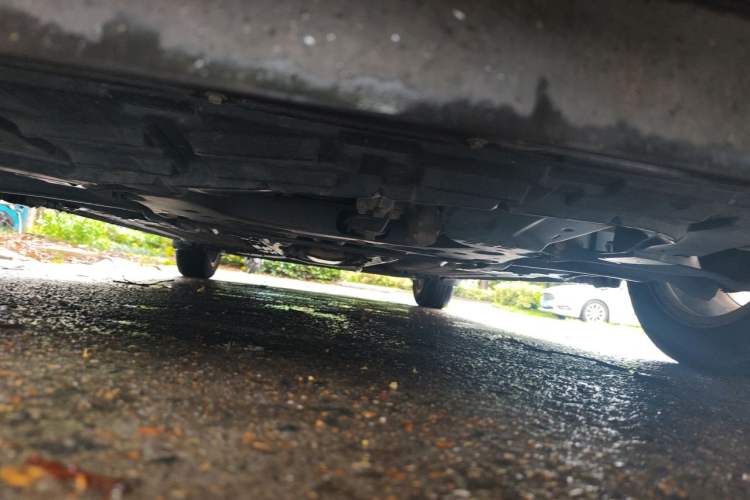 Used Nissan Tiida 2016 1.6L CVT Cool Dynamic Edition Chassis Front