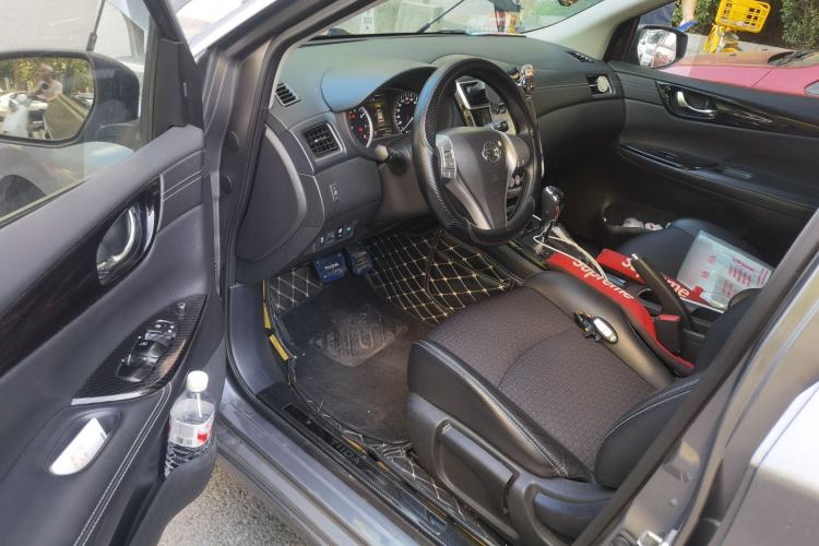 Used Nissan Tiida 2016 1.6L CVT Smart Drive Edition Driver Seat