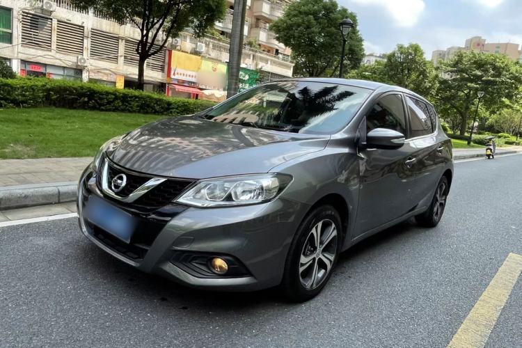 Used Nissan Tiida 2016 1.6L CVT Smart Drive Edition Guazi used car, China used car export, Used car for sale, Used  cars, Cheapest cars for sale