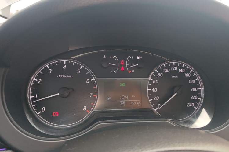 Used Nissan Tiida 2016 1.6L CVT Cool Dynamic Edition Instrument Cluster