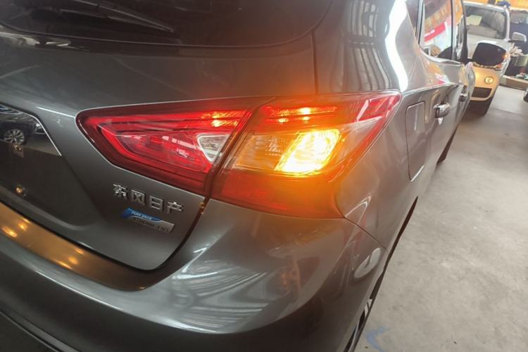 Used Nissan Tiida 2016 1.6L CVT Smart Drive Edition Right Rear Taillight