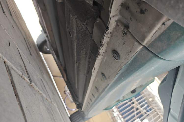 Used Nissan Tiida 2016 1.6L CVT Smart Drive Edition Chassis Front Left