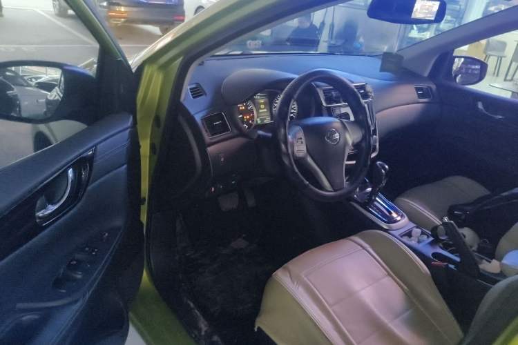 Used Nissan Tiida 2016 1.6L CVT Smart Drive Edition Driver Seat