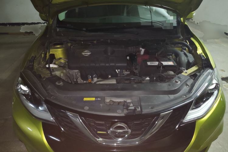Used Nissan Tiida 2016 1.6L CVT ZhiZun Edition Engine Bay