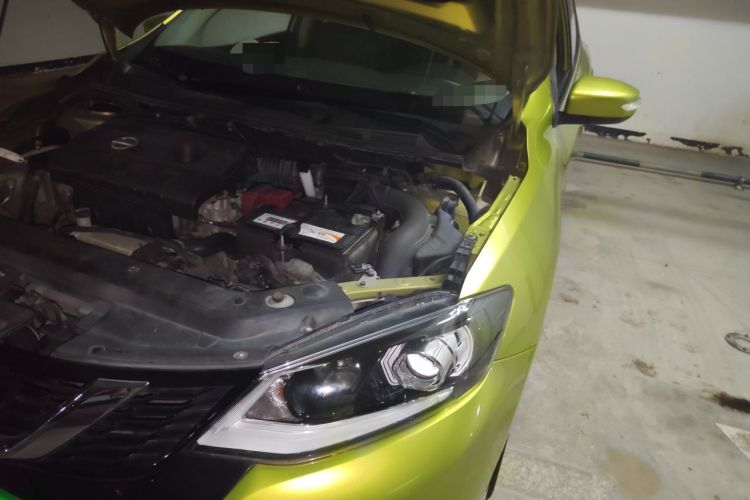 Used Nissan Tiida 2016 1.6L CVT ZhiZun Edition Engine Bay Left