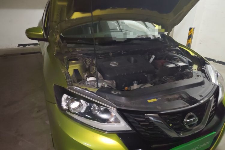 Used Nissan Tiida 2016 1.6L CVT ZhiZun Edition Engine Bay Right