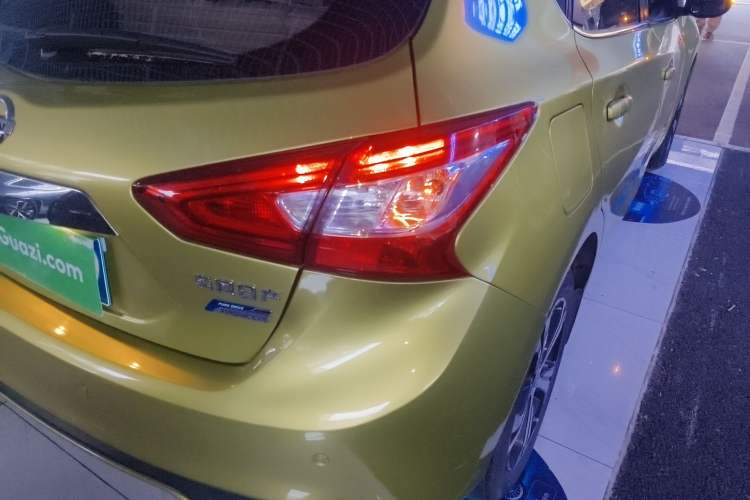 Used Nissan Tiida 2016 1.6L CVT Smart Drive Edition Right Rear Taillight