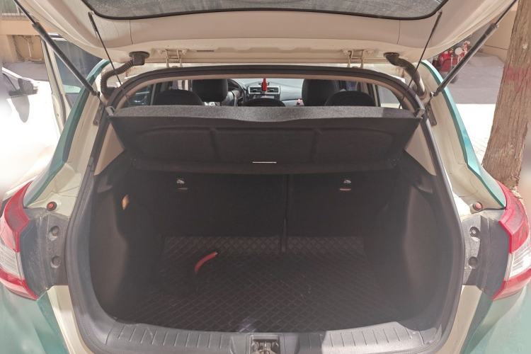 Used Nissan Tiida 2016 1.6L CVT Smart Drive Edition Trunk