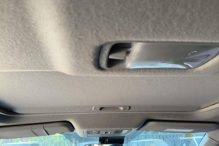 Used Nissan Tiida 2016 1.6L CVT Smart Drive Edition Headliner