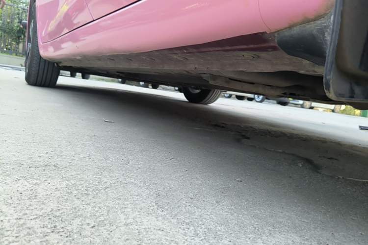 Used Nissan Tiida 2016 1.6L CVT Smart Drive Edition Left Side Sill