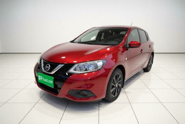 Ojetý Nissan Tiida 2016 1.6L CVT Cool Dynamic Edition