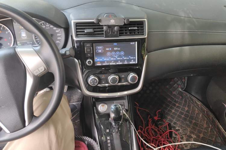 Used Nissan Tiida 2016 1.6L CVT Smart Drive Edition Audio And AC Panel