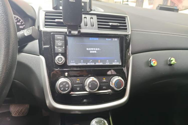 Used Nissan Tiida 2016 1.6L CVT Smart Drive Edition Audio And AC Panel