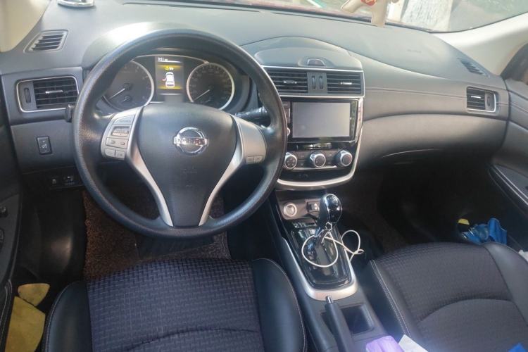 Used Nissan Tiida 2016 1.6L CVT Smart Drive Edition Center Console