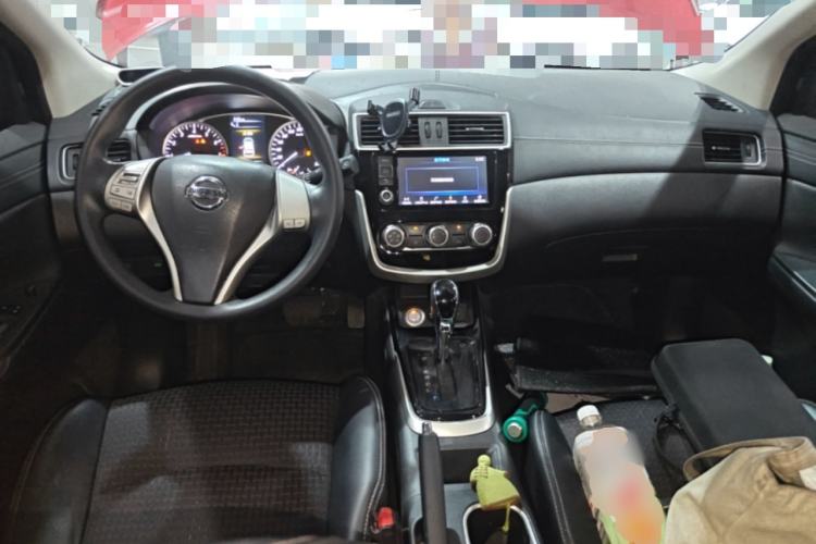 Used Nissan Tiida 2016 1.6L CVT Smart Drive Edition Center Console