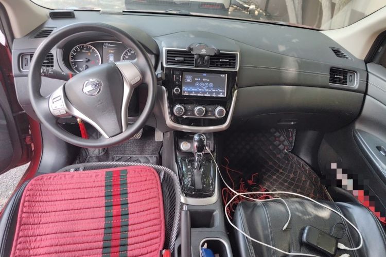 Used Nissan Tiida 2016 1.6L CVT Smart Drive Edition Center Console