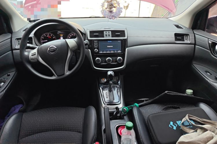 Used Nissan Tiida 2016 1.6L CVT Smart Drive Edition Center Console