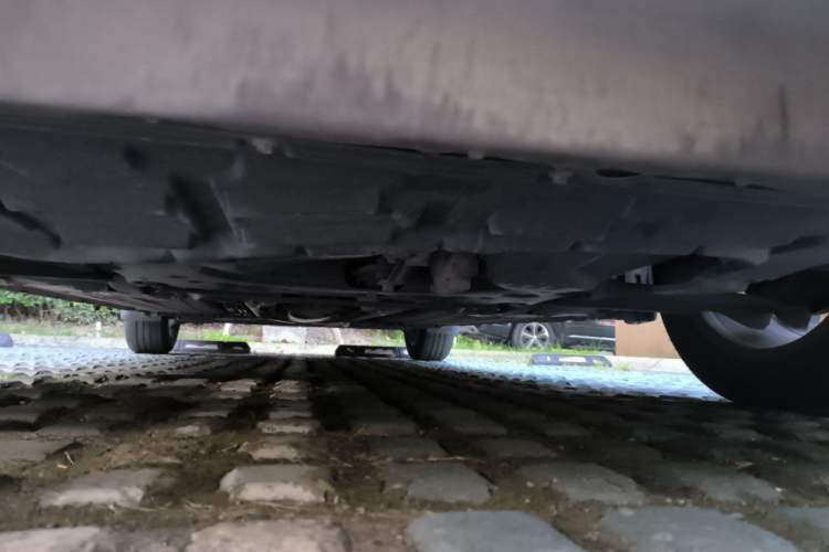Used Nissan Tiida 2016 1.6L CVT Smart Drive Edition Chassis Front