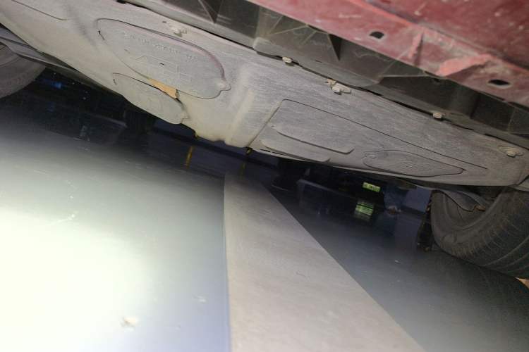 Used Nissan Tiida 2016 1.6L CVT Smart Drive Edition Chassis Front