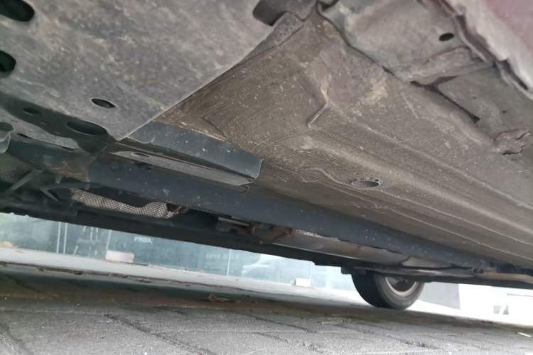 Used Nissan Tiida 2016 1.6L CVT Cool Dynamic Edition Chassis Front Left