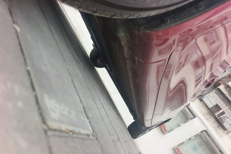 Used Nissan Tiida 2016 1.6L CVT Smart Drive Edition Chassis Front Left