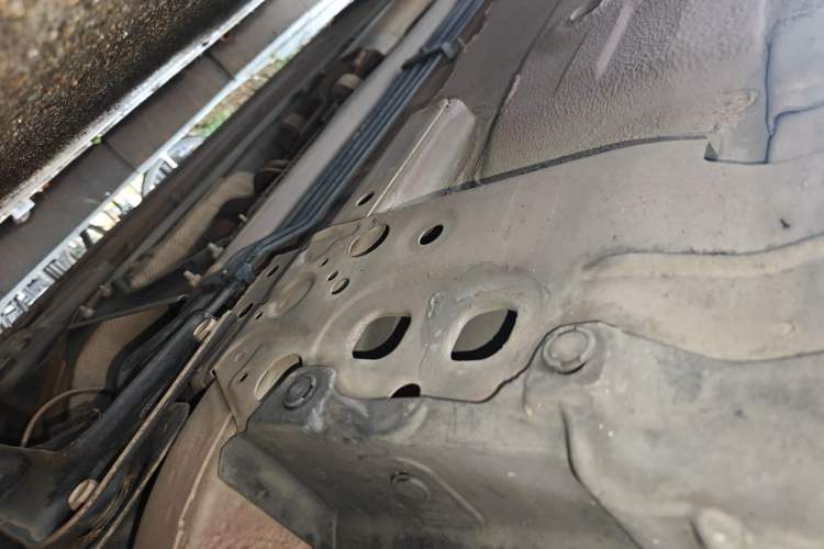 Used Nissan Tiida 2016 1.6L CVT Smart Drive Edition Chassis Front Right