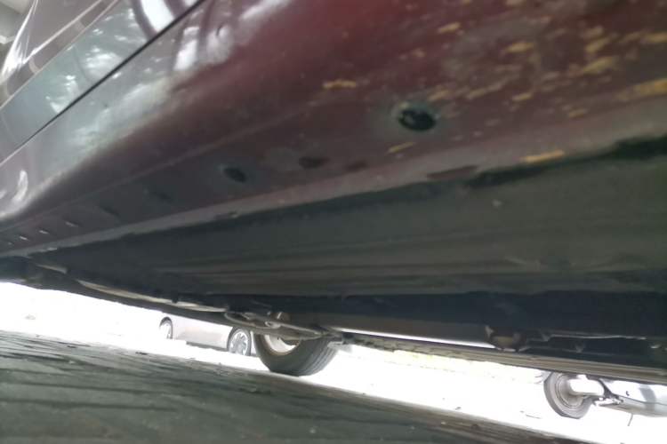 Used Nissan Tiida 2016 1.6L CVT Cool Dynamic Edition Chassis Front Right