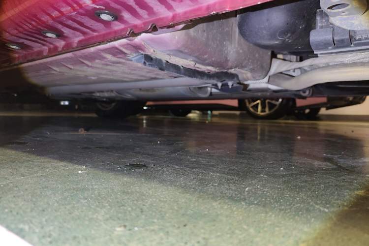Used Nissan Tiida 2016 1.6L CVT Cool Dynamic Edition Chassis Rear Left