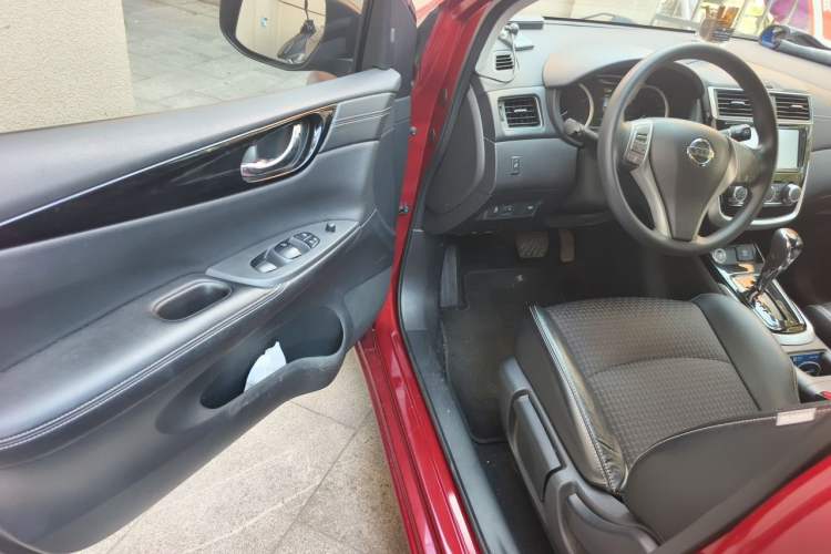 Used Nissan Tiida 2016 1.6L CVT Smart Drive Edition Driver Seat