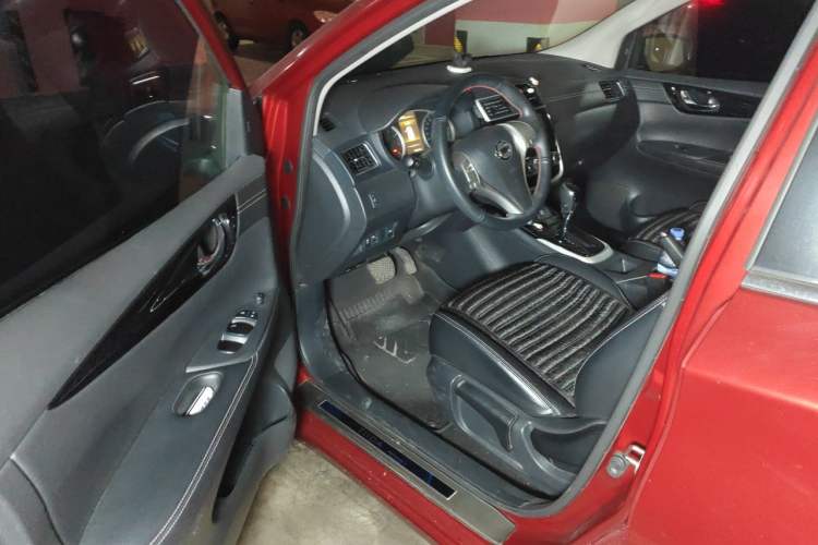 Used Nissan Tiida 2016 1.6L CVT Smart Drive Edition Driver Seat