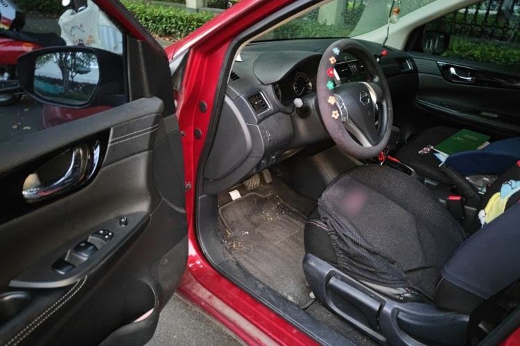 Used Nissan Tiida 2016 1.6L CVT Cool Dynamic Edition Driver Seat