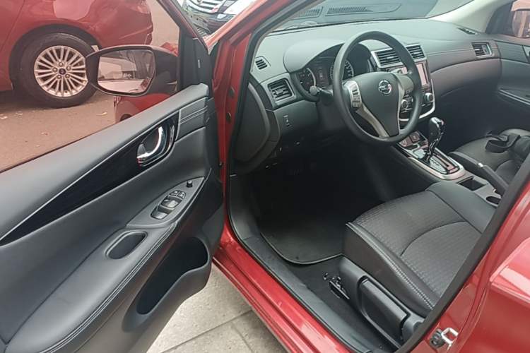 Used Nissan Tiida 2016 1.6L CVT Smart Drive Edition Driver Seat