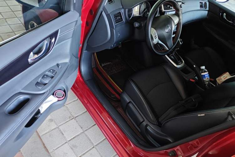 Used Nissan Tiida 2016 1.6L CVT Smart Drive Edition Driver Seat