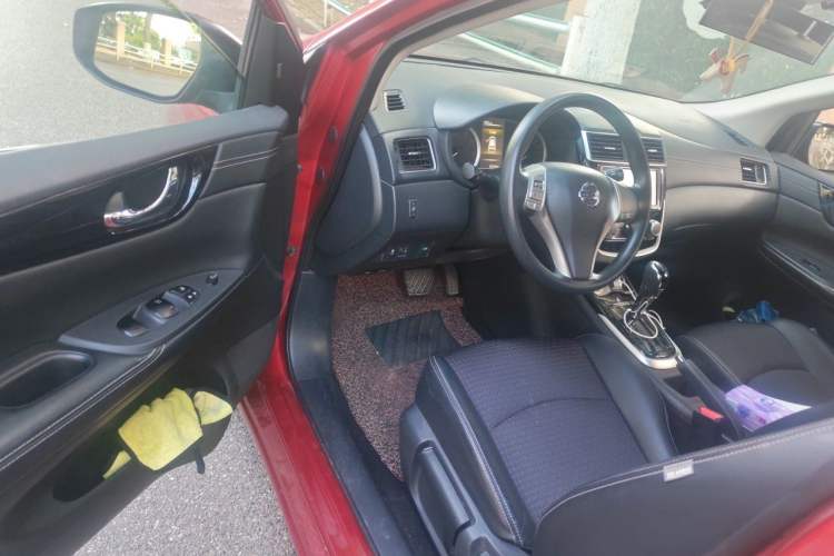 Used Nissan Tiida 2016 1.6L CVT Smart Drive Edition Driver Seat