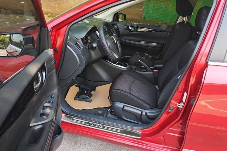 Used Nissan Tiida 2016 1.6L CVT Cool Dynamic Edition Driver Seat
