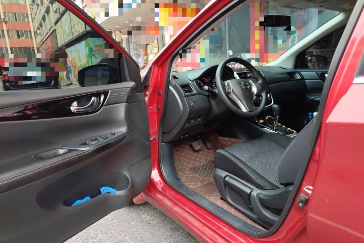 Used Nissan Tiida 2016 1.6L CVT Cool Dynamic Edition Driver Seat