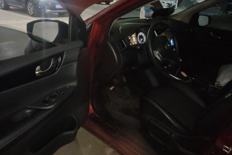 Used Nissan Tiida 2016 1.6L CVT Smart Drive Edition Driver Seat