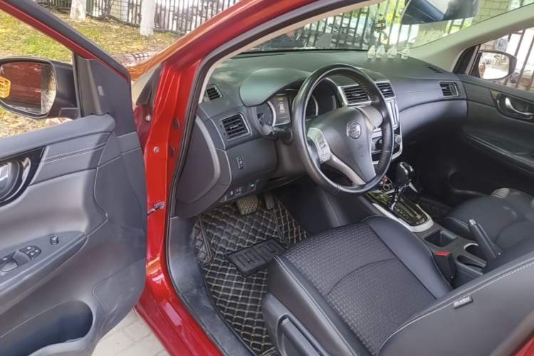 Used Nissan Tiida 2016 1.6L CVT Smart Drive Edition Driver Seat