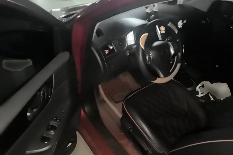Used Nissan Tiida 2016 1.6L CVT Smart Drive Edition Driver Seat