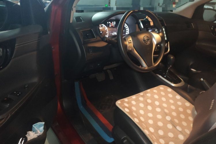 Used Nissan Tiida 2016 1.6L CVT Cool Dynamic Edition Driver Seat