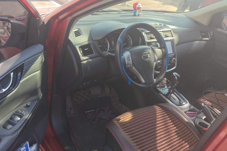 Used Nissan Tiida 2016 1.6L CVT Smart Drive Edition Driver Seat