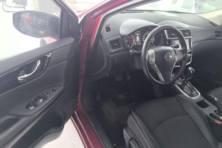 Used Nissan Tiida 2016 1.6L CVT Smart Drive Edition Driver Seat